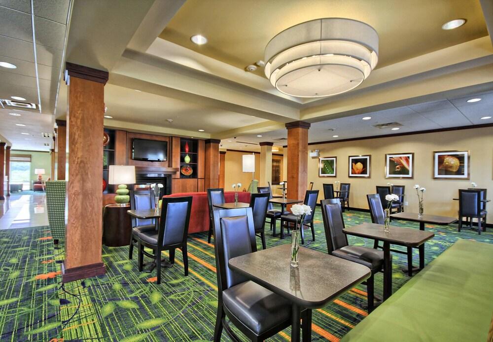Fairfield Inn & Suites Huntingdon Raystown Lake Exterior photo