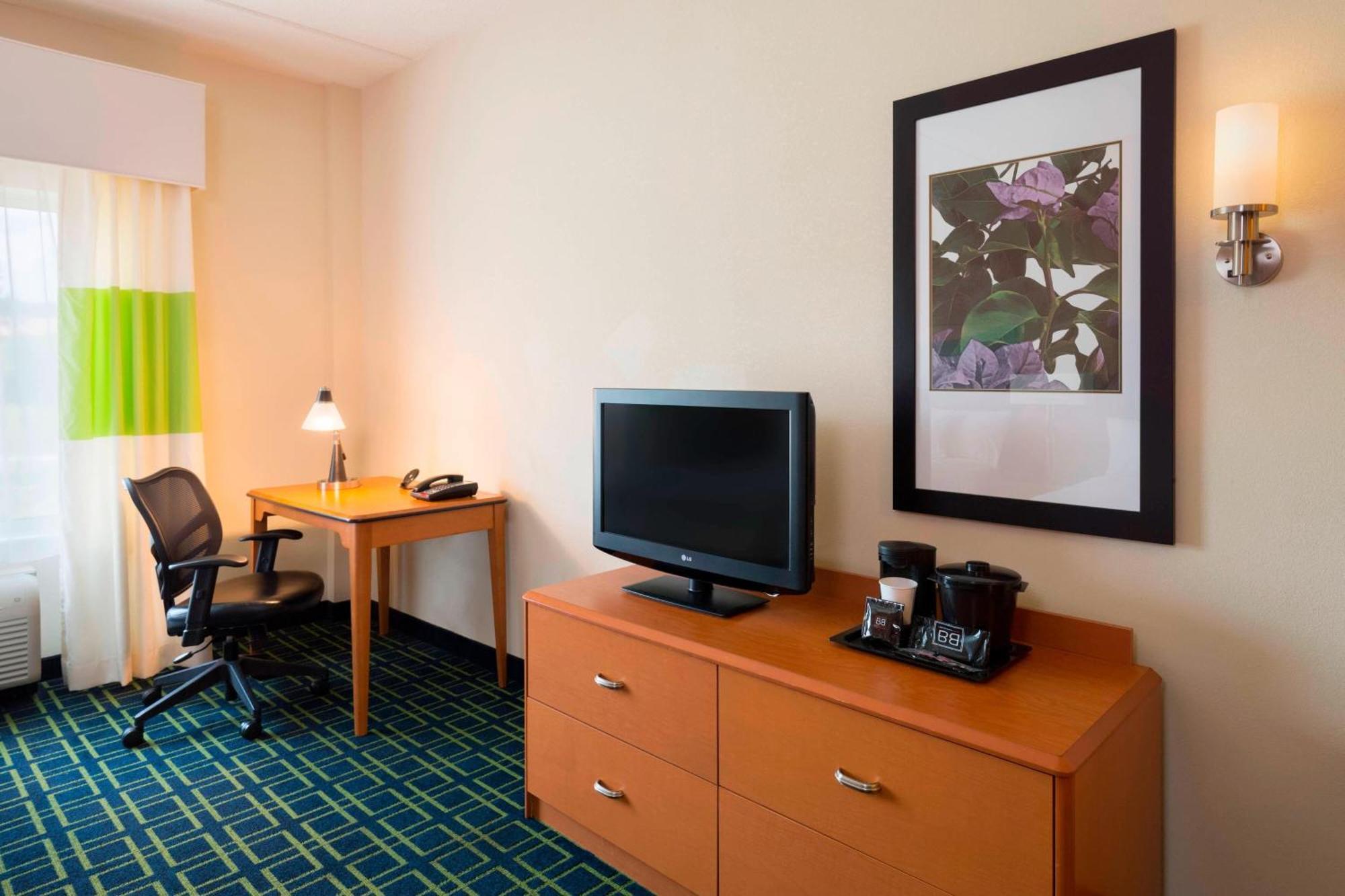 Fairfield Inn & Suites Huntingdon Raystown Lake Exterior photo