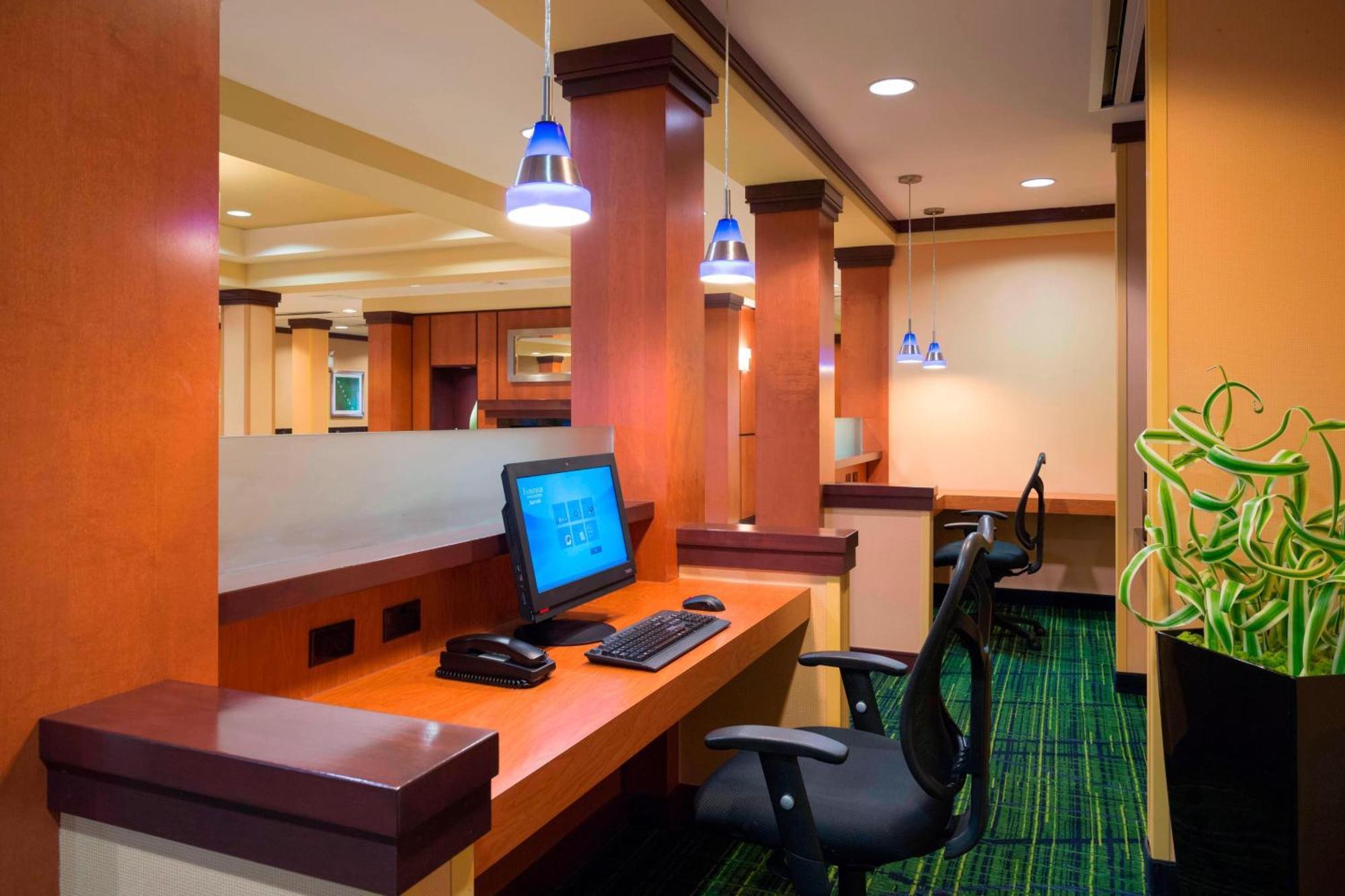 Fairfield Inn & Suites Huntingdon Raystown Lake Exterior photo