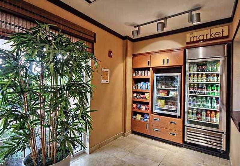 Fairfield Inn & Suites Huntingdon Raystown Lake Restaurant photo